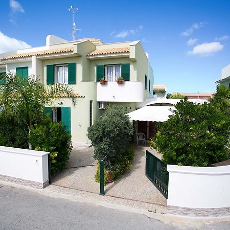 Holiday Home Villetta Le Dune مارسالا المظهر الخارجي الصورة