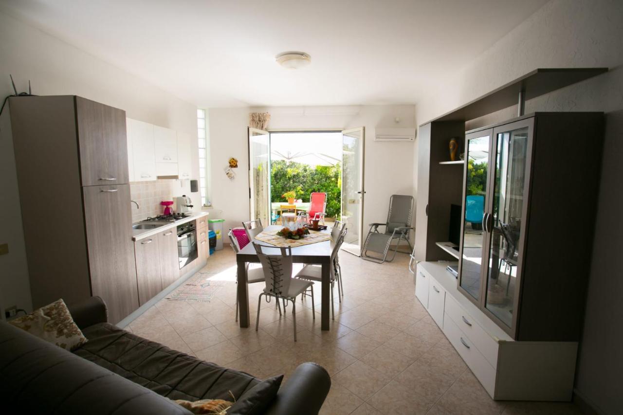 Holiday Home Villetta Le Dune مارسالا المظهر الخارجي الصورة
